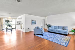 355 20th Avenue, Vero Beach, FL 32962 - MLS#R11140368