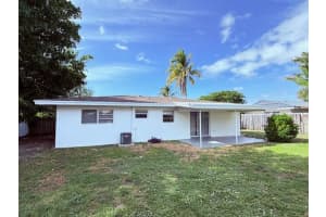 410 SE 1st Avenue, Pompano Beach, FL 33060 - MLS#R11140371