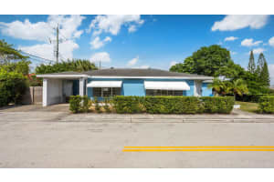 1002 15th Avenue, Lake Worth Beach, FL 33460 - MLS#R11140376