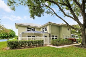 1903 Stratford Way, West Palm Beach, FL 33409 - MLS#R11140380