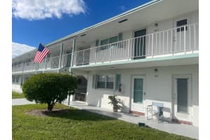 1117 Lake Terrace, Boynton Beach, FL 33426 - MLS#R11140392