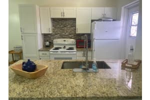 1117 Lake Terrace, Boynton Beach, FL 33426 - MLS#R11140392