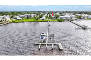 44 SE Sailfish Lane, Stuart, FL 34996 - MLS#R11140397