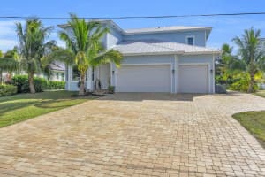 379 SW South Quick Circle, Port Saint Lucie, FL 34953 Sold 01/29/26
