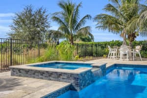 379 SW South Quick Circle, Port Saint Lucie, FL 34953 - MLS#R11140411