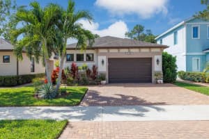 141 SE Via Visconti, Port Saint Lucie, FL 34952 - MLS#R11140447