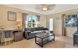 802 J Street, Lake Worth Beach, FL 33460 - MLS#R11140520