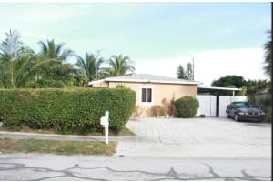 1402 S C Street, Lake Worth Beach, FL 33460, Lake Worth Beach, FL 33460 - MLS#R11140522