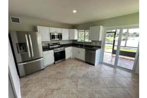 17 Tara Lakes Drive E, Boynton Beach, FL 33436 - MLS#R11140531