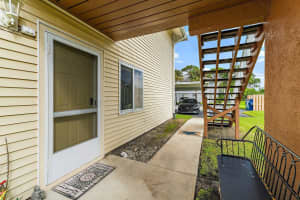 212 SE Village Drive 212, Port Saint Lucie, FL 34952 - MLS#R11140537