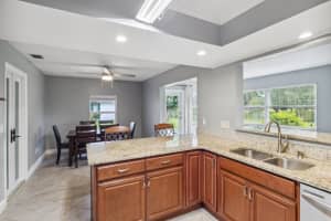 1536 SE Sunshine Avenue, Port Saint Lucie, FL 34952 - MLS#R11140544