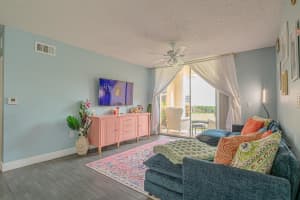 1755 Village Boulevard, West Palm Beach, FL 33409 - MLS#R11140608