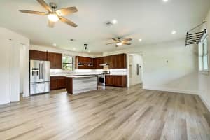 2510 Lake Drive N, Boynton Beach, FL 33435 - MLS#R11140620