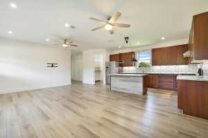 2510 Lake Drive N, Boynton Beach, FL 33435 - MLS#R11140620