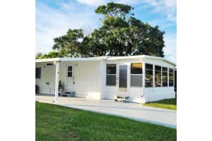 12 La Costa Lane, Port Saint Lucie, FL 34952 Sold 04/30/26