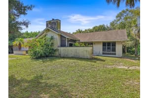 1401 Bennett Road, Fort Pierce, FL 34947 - MLS#R11140681