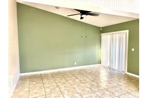 5304 Bosque Lane 37, West Palm Beach, FL 33415 - MLS#R11140714