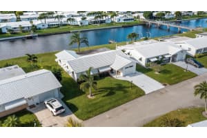 1008 SW 7th Avenue, Boynton Beach, FL 33426 - MLS#R11140726