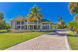 3343 S Indian River Drive, Fort Pierce, FL 34982 - MLS#R11140742