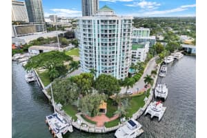 401 SW 4th Avenue 707, Fort Lauderdale, FL 33315 - MLS#R11140760