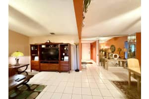 5496 Viburnum Circle Circle, Delray Beach, FL 33484 - MLS#R11140781