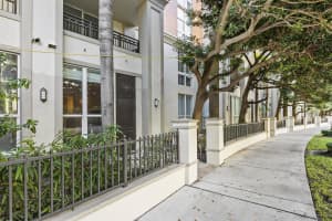 550 Okeechobee Boulevard, West Palm Beach, FL 33401 - MLS#R11140788