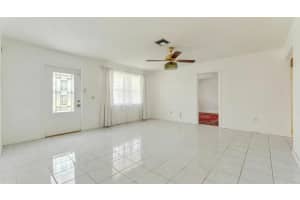 428 Alemeda Drive, Palm Springs, FL 33461 - MLS#R11140808