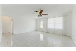 428 Alemeda Drive, Palm Springs, FL 33461 - MLS#R11140808