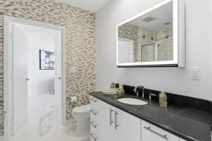 550 Okeechobee Boulevard, West Palm Beach, FL 33401 - MLS#R11140848