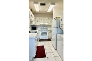 1551 NW 20th Avenue 102, Delray Beach, FL 33445 - MLS#R11140866