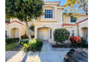 861 Summit Lake Drive 861, West Palm Beach, FL 33406 - MLS#R11140871