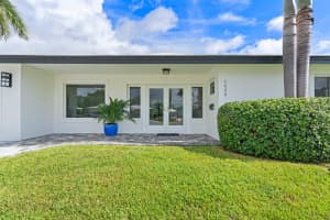 1093 SW 14th Street, Boca Raton, FL 33486 - MLS#R11140877