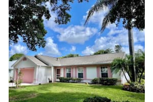 8278 Sand Pine Circle, Port Saint Lucie, FL 34952 - MLS#R11140895