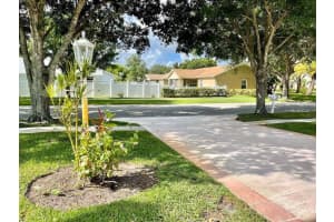8278 Sand Pine Circle, Port Saint Lucie, FL 34952 - MLS#R11140895