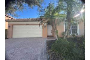 8008 Via Hacienda, Palm Beach Gardens
