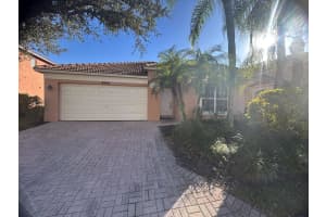 8008 Via Hacienda, Riviera Beach, FL 33418 - MLS#R11140898
