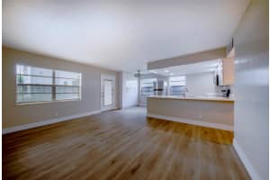 917 Flanders T, Delray Beach, FL 33484 - MLS#R11140916