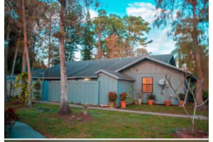 1061 Goldenrod Road, Wellington