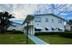 480 Horizons W 110, Boynton Beach, FL 33435 - MLS#R11140925