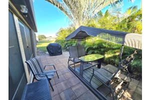 20 Silver Oak Drive, Port Saint Lucie, FL 34952 - MLS#R11140935