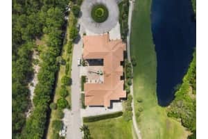 4190 Gator Greens Way, Fort Pierce, FL 34982 - MLS#R11140952