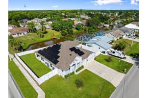 105 NE Sagamore Terrace, Port Saint Lucie, FL 34983 - MLS#R11140963