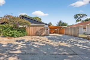 5785 SE Collins Avenue, Stuart, FL 34997 - MLS#R11141012