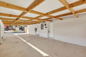 5785 SE Collins Avenue, Stuart, FL 34997 - MLS#R11141012