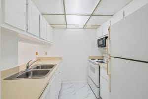 1854 Abbey Road 202, West Palm Beach, FL 33415 - MLS#R11141026