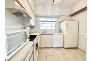 651 Cypress Lake Boulevard, Deerfield Beach, FL 33064 - MLS#R11141057