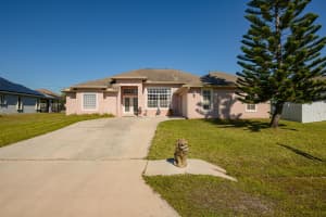 2119 Azure Avenue, Port Saint Lucie, FL 34953 - MLS#R11141060