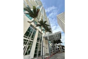 300 S Biscayne Boulevard T-2209, Miami, FL 33131 - MLS#R11141067