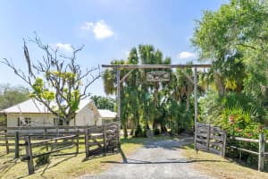 32801 Us Highway 441 64, Okeechobee, FL 34972, Okeechobee, FL 34972 - MLS#R11141081