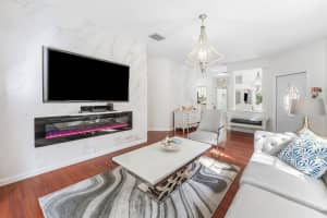 20 S Lakeshore Drive C, Hypoluxo